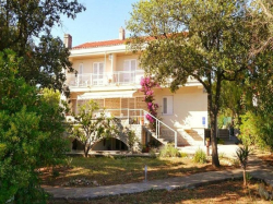 Apartmani Tri Kugle Novalja (Otok Pag)