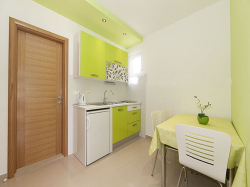 Apartmani Villa Roza  Tučepi  Tučepi