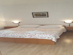 Apartmani Bogdan Vodice