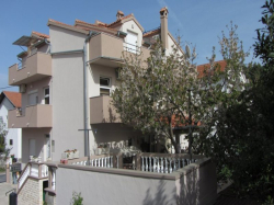 Apartmani Pongrac Vodice