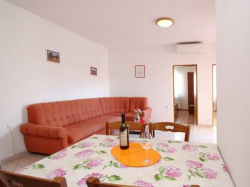 Apartmany Derencinovic Baška (Ostrov Krk)