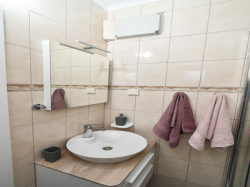 Apartmany    ROBERT Gradac