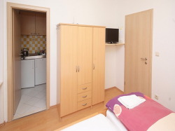 Apartmany Pansion Krivic Kaštel Gomilica