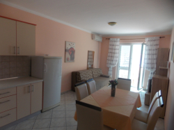 Apartmany Vivien Kustići (Ostrov Pag)