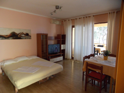 Apartmany Vivien Kustići (Ostrov Pag)