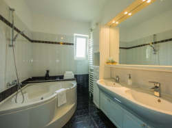 Apartmany Grozić  Opatija