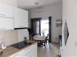 Apartmany Roščić Podgora