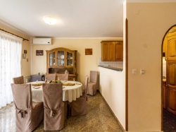 Apartmenthaus Edi Fazana