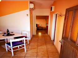 Apartmenthaus LUČIĆ  Ivan Dolac (Insel Hvar)