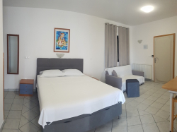 Apartmenthaus  ALF Rab Kampor (Insel Rab)