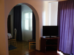 Apartmenthaus Maca Palit (Insel Rab)