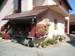 Apartmenthaus Pavek Pisarovina