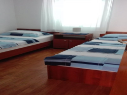 Apartmenthaus PETRA  Povljana (Insel Pag)