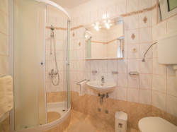 Apartmenthaus Gordana Supetarska Draga (Insel Rab)