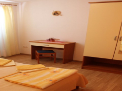 Apartmenthaus Villa Rossa 2  Tucepi