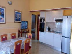 Apartmenthaus  Pavlica Vir (Insel Vir)