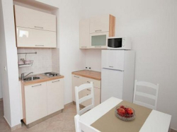 Apartmenthaus Budija VIOLA Vir (Insel Vir)